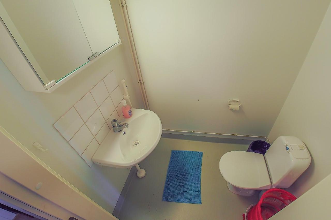 Bondo Oulu Privateroom-Yksityinenhuone-Личнаяkомната Into Centre-University-Bustrainstation,Sauna المظهر الخارجي الصورة